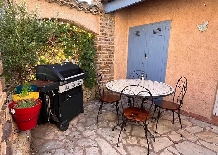 בית נופש Maison Papillons Fréjus